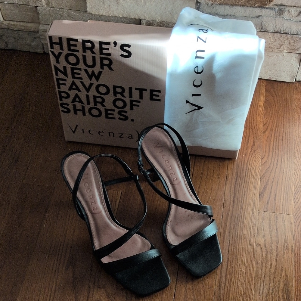 Black Strappy Heels Sz 9